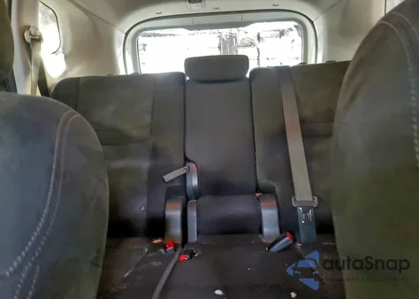 2014 Nissan Rogue S z USA, uszkodzony, nr VIN 5N1AT2MV8EC858234